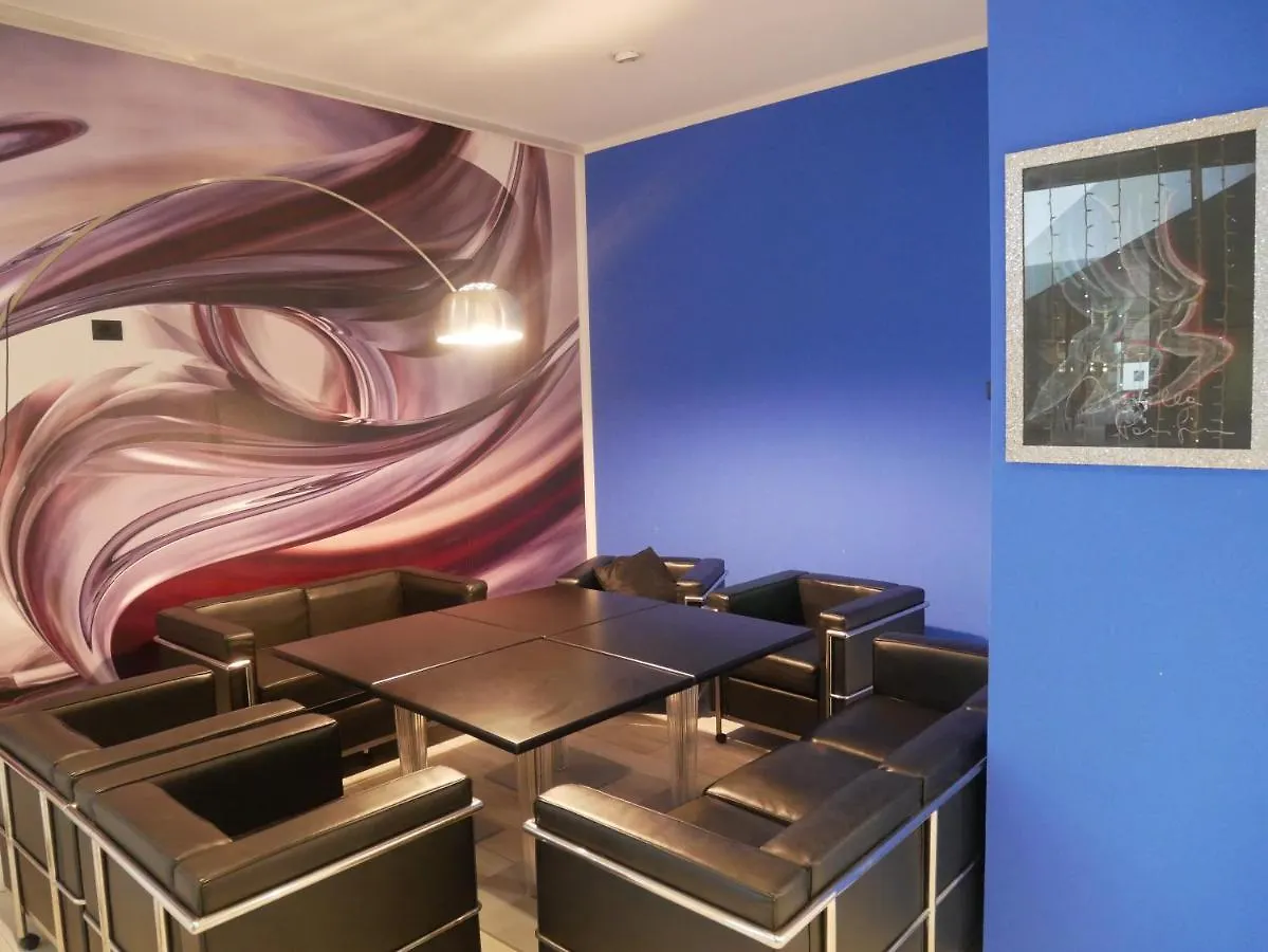 Blue Shades Hotel Pisa