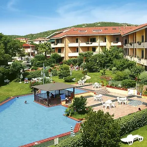 https://residence-i-mirti-bianchi.in-sardinia.net