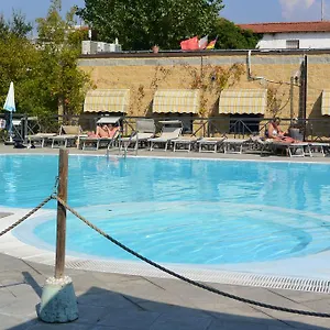 Village Torre Pendente Camping