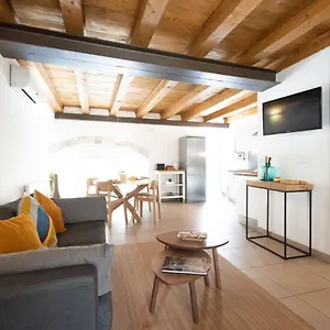https://ortigia-suite-theater.sicilyhotelsitaly.net