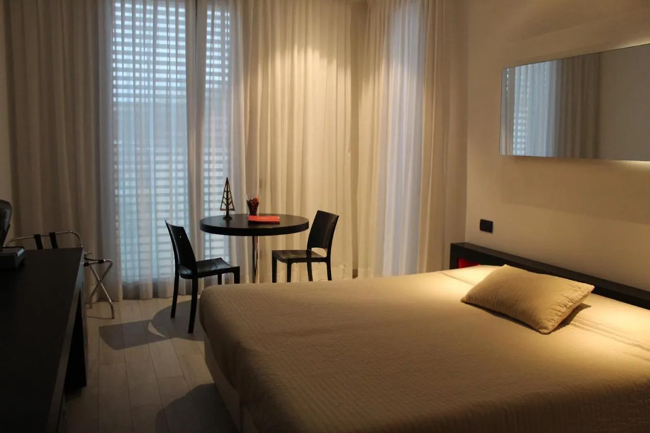 ****  Blue Shades Hotel Pisa Italy