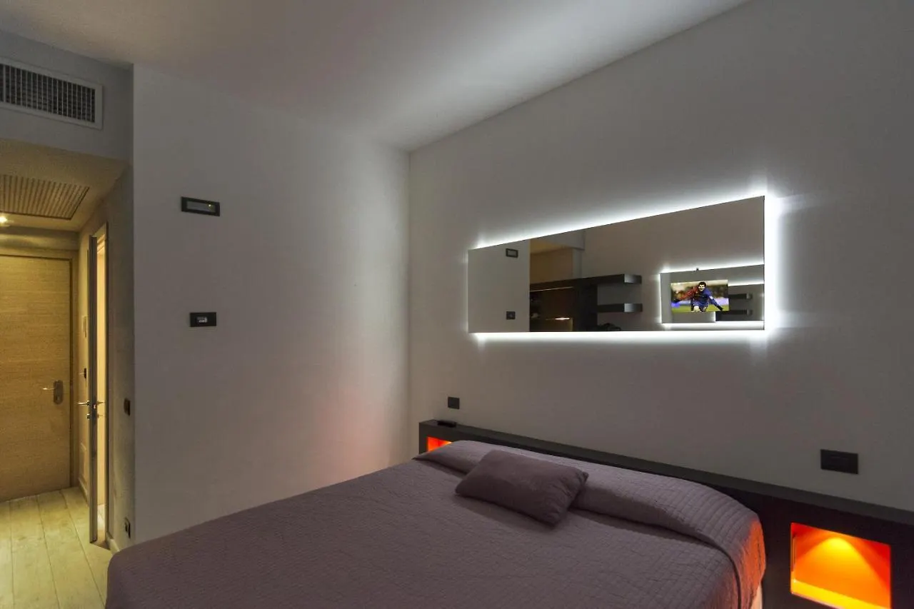 Blue Shades Hotel Pisa