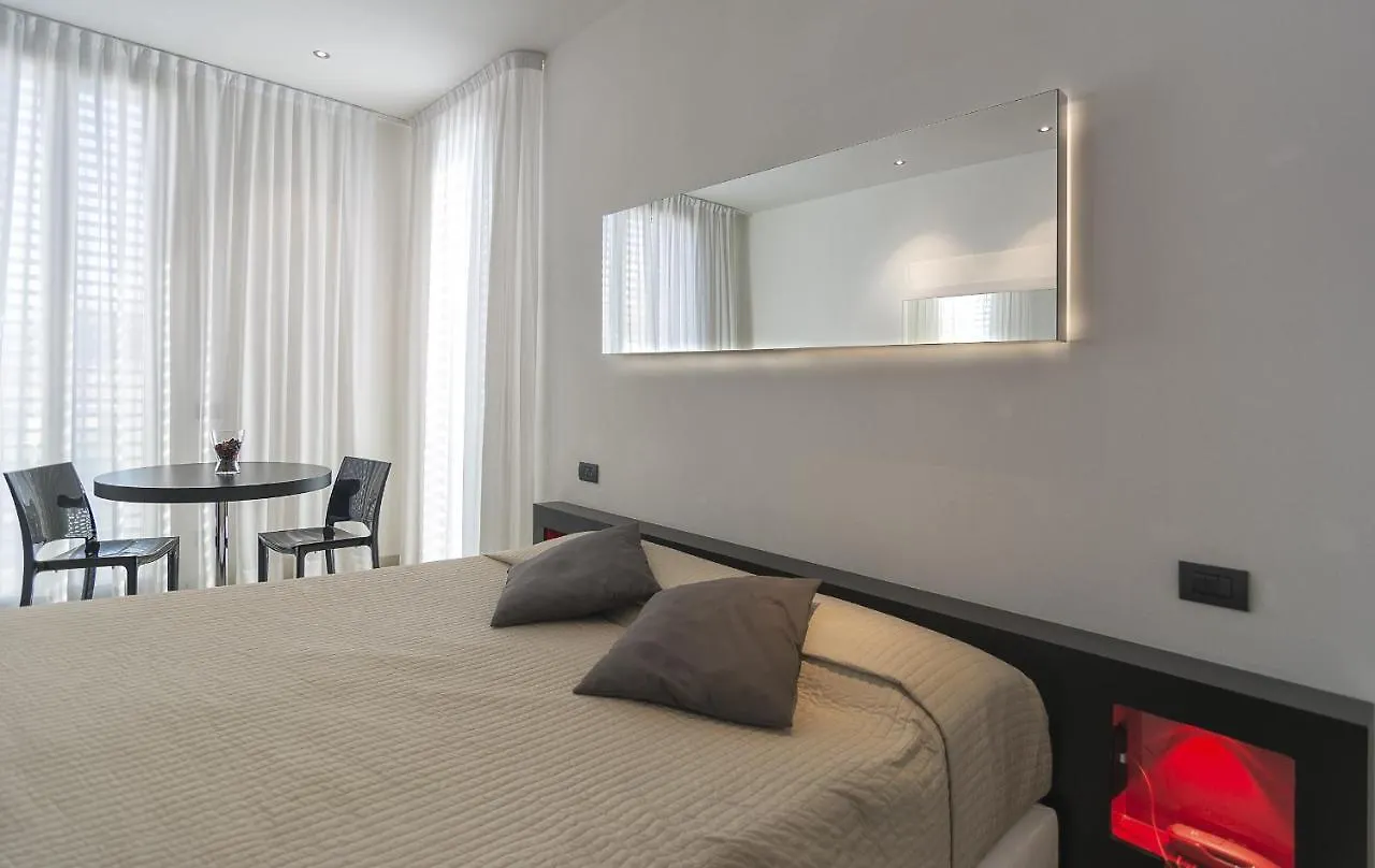 Blue Shades Hotel Pisa