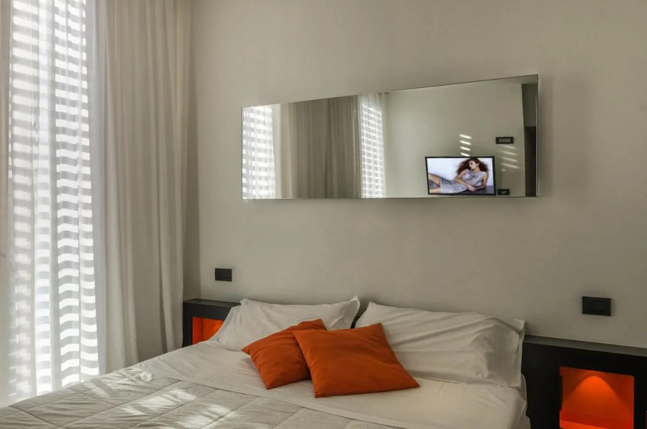 Blue Shades Hotel Pisa