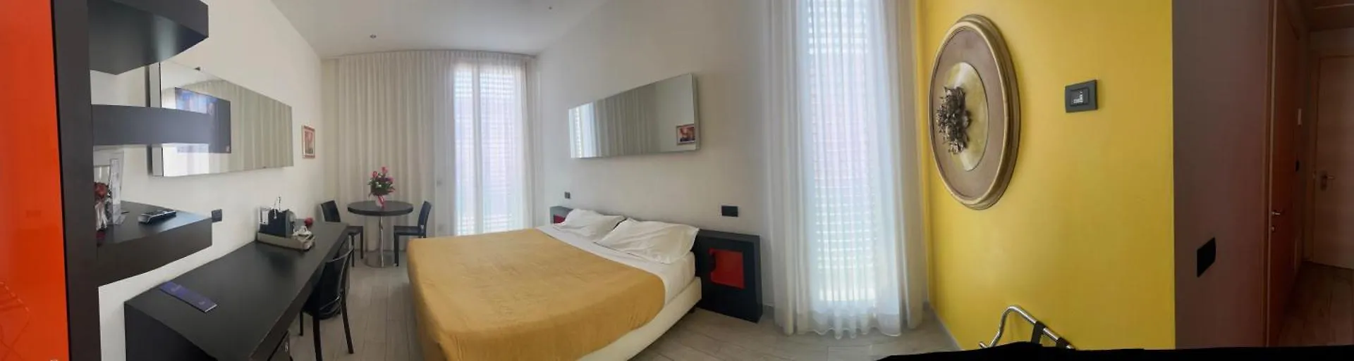 Blue Shades Hotel Pisa