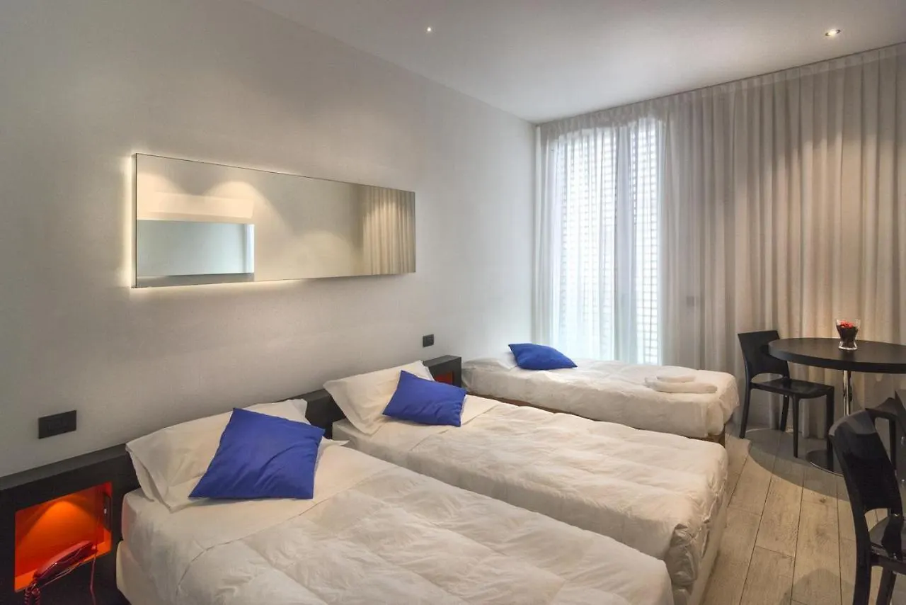 Blue Shades Hotel Pisa